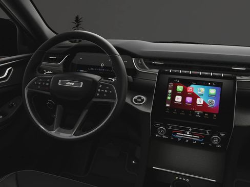 New 2025 Jeep Grand Cherokee L Altitude image 18