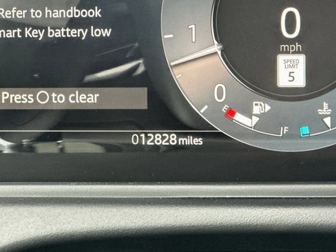 Certified 2025 Land Rover Range Rover Velar S AWD/4WD image 19