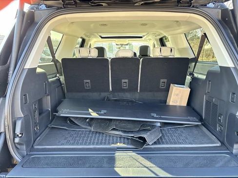 New 2026 Lincoln Navigator L Reserve w/ Jet Appearance Package image 12