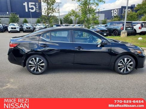 New 2025 Nissan Sentra SV w/ SV Premium Package image 2