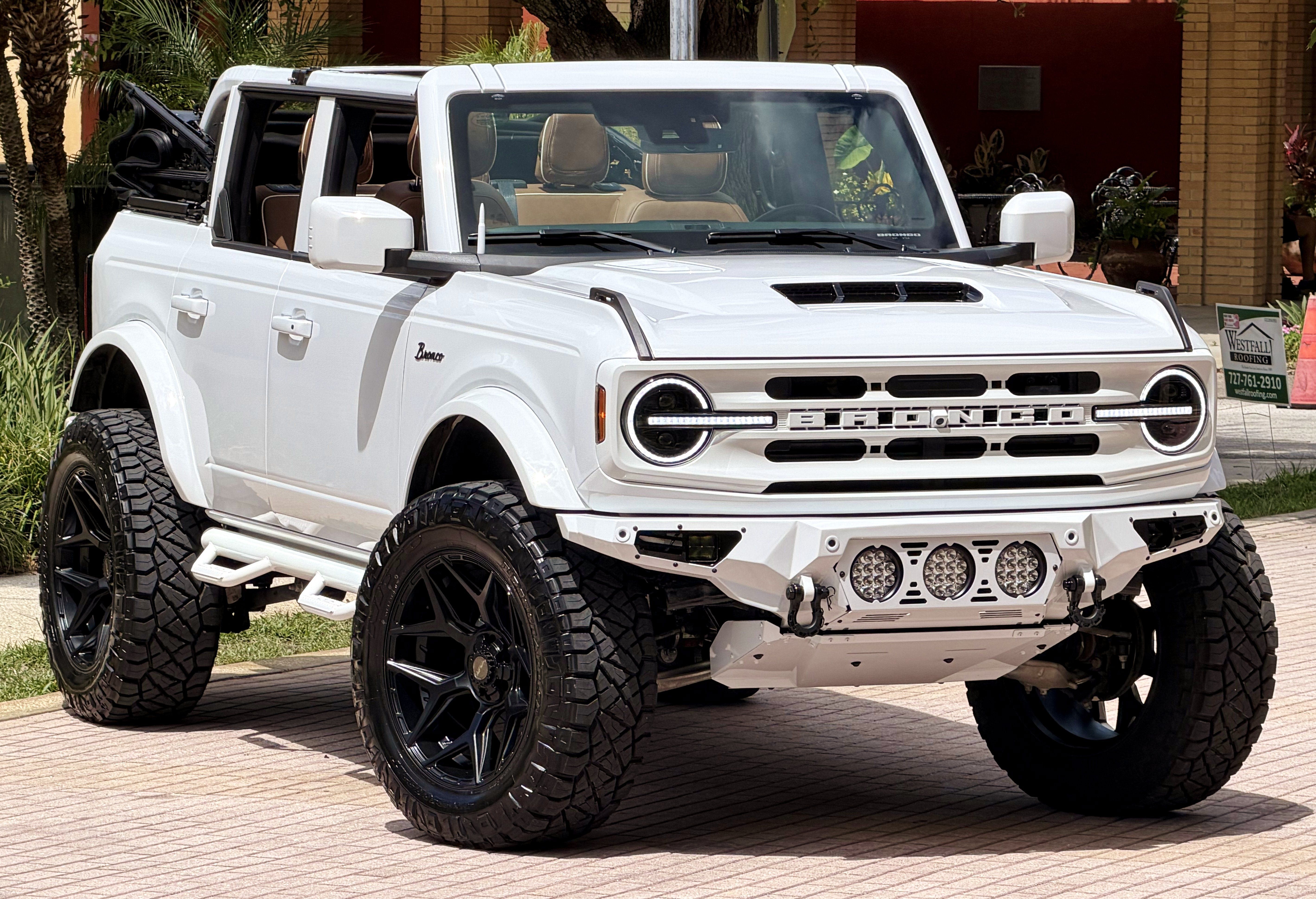 Used 2026 Ford Bronco Outer Banks AWD/4WD image 13