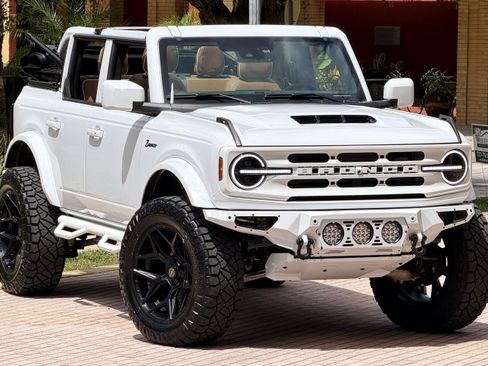 Used 2026 Ford Bronco Outer Banks AWD/4WD image 13