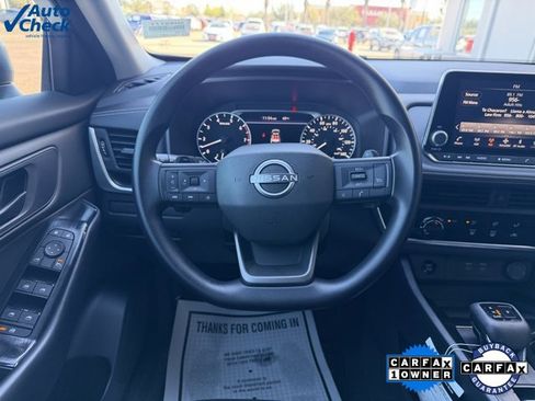 Certified 2025 Nissan Rogue S image 27