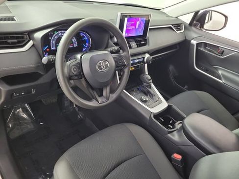 Used 2024 Toyota RAV4 LE AWD/4WD image 18