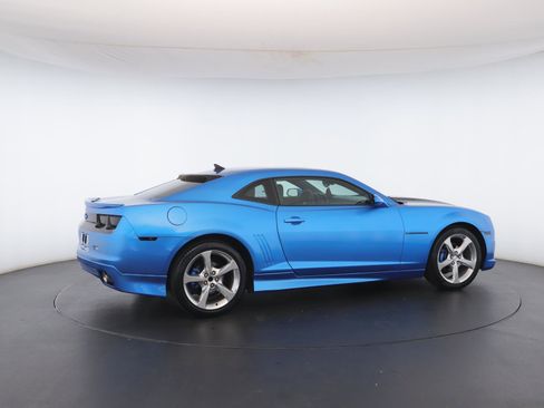 Used 2010 Chevrolet Camaro LT w/ RS Package image 21