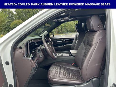 Used 2023 Cadillac Escalade ESV Sport Platinum image 6