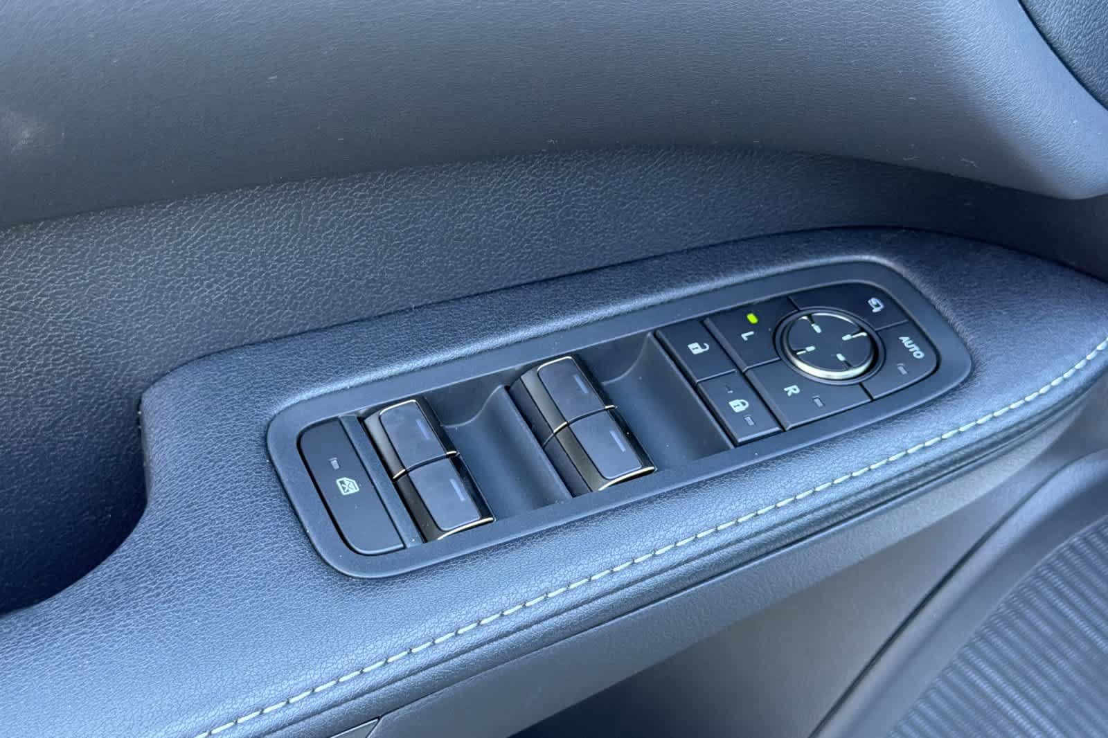 New 2026 Lexus RX 350h AWD/4WD image 13