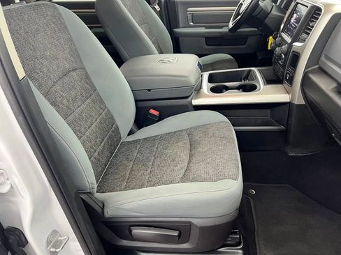 Used 2019 RAM 1500 Classic Warlock AWD/4WD image 12