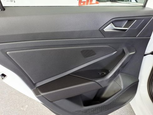 Used 2025 Volkswagen Jetta S FWD image 10