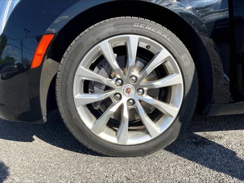 Used 2015 Cadillac XTS Luxury image 8