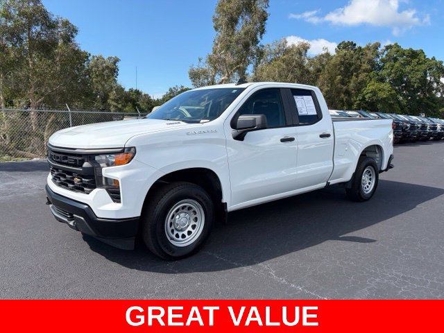 Used 2024 Chevrolet Silverado 1500 W/T w/ WT Value Package RWD image 3