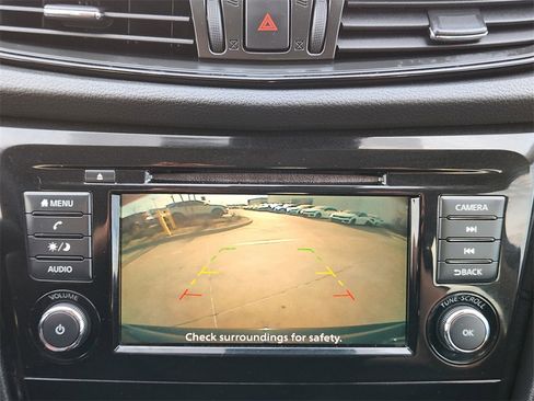 Used 2019 Nissan Rogue S w/ Special Edition Package image 18