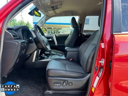 Used 2024 Toyota 4Runner SR5 Premium AWD/4WD image 18