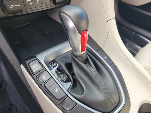 Used 2019 Hyundai Veloster Turbo Ultimate image 30