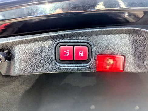 Used 2020 Mercedes-Benz C 300 4MATIC Coupe image 40