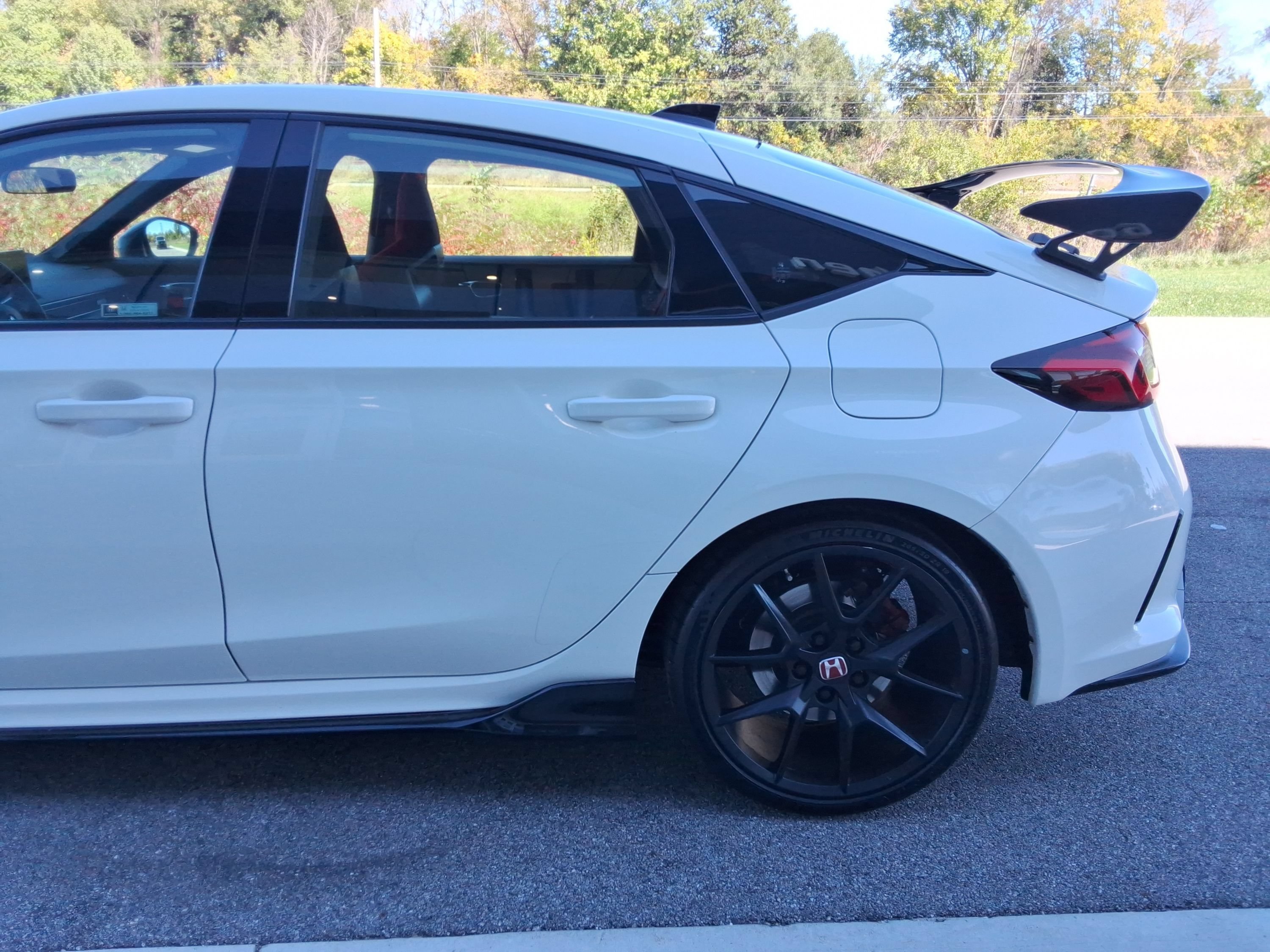 Used 2025 Honda Civic Type R image 10
