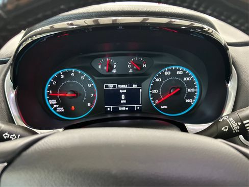 Used 2020 Chevrolet Traverse LT FWD image 16