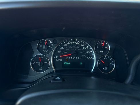 Used 2014 GMC Savana 1500 image 10