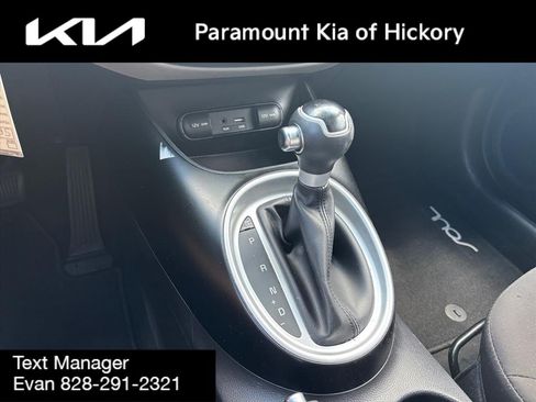 Used 2018 Kia Soul w/ Convenience Package FWD image 17