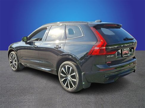 Used 2024 Volvo XC60 B5 Ultimate w/ Protection Package Premier image 6