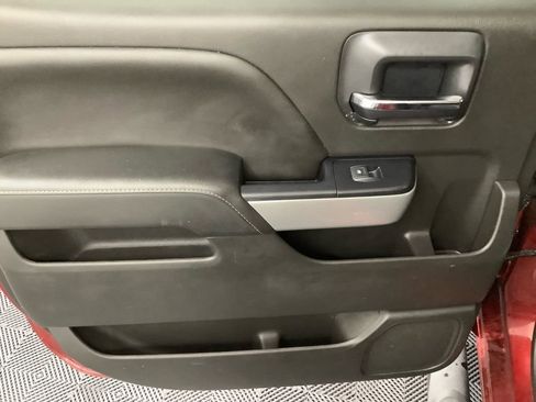 Used 2018 Chevrolet Silverado 1500 LT w/ All Star Edition image 5