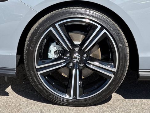 Certified 2025 Honda Accord Sport image 33