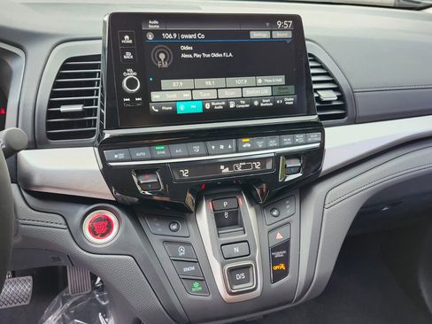 New 2026 Honda Odyssey EX-L image 17