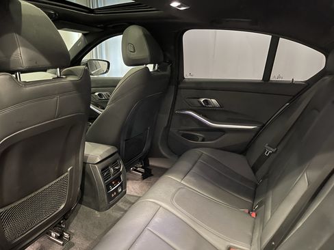 Used 2019 BMW 330i xDrive Sedan w/ Convenience Package AWD/4WD image 23
