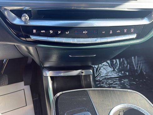 Used 2024 Cadillac Lyriq Sport AWD/4WD image 20