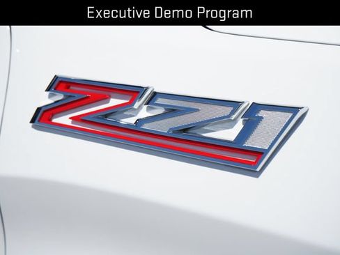 Used 2026 Chevrolet Silverado 1500 LT Trail Boss w/ LT Trail Boss Premium Package AWD/4WD image 12