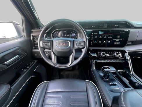 Used 2024 GMC Sierra 1500 AT4X w/ AT4X AEV Edition AWD/4WD image 11