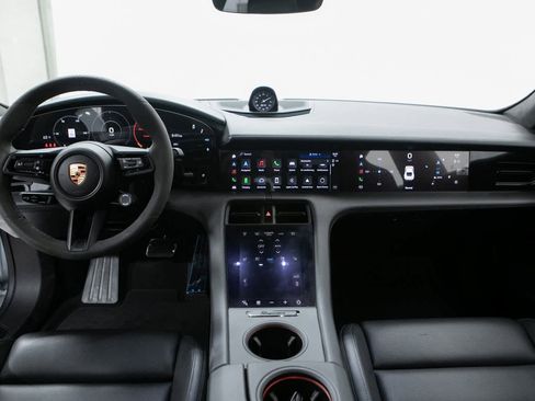 Certified 2024 Porsche Taycan GTS image 13