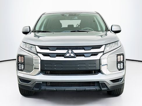 Used 2025 Mitsubishi Outlander Sport AWD image 2