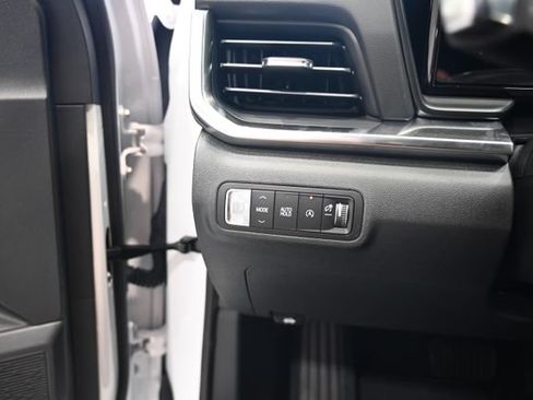 New 2026 GMC Terrain Elevation w/ Elevation Premium Package FWD image 24