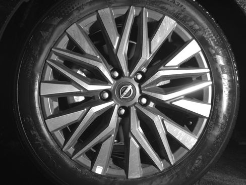 Used 2025 Nissan Altima 2.5 SV image 12