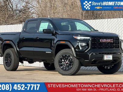 New 2026 GMC Canyon Elevation w/ Convenience Package