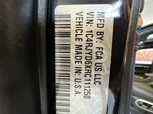 New 2024 Jeep Grand Cherokee Overland w/ Advanced Protech Group III image 30