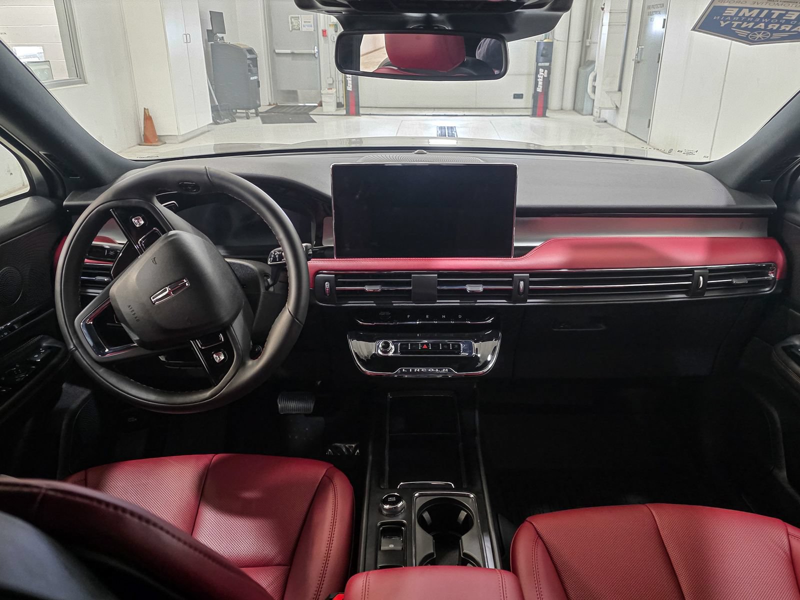 New 2025 Lincoln Corsair Grand Touring AWD/4WD image 28