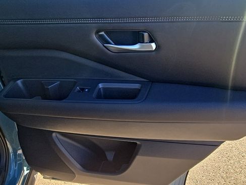 New 2026 Nissan Pathfinder Platinum image 30