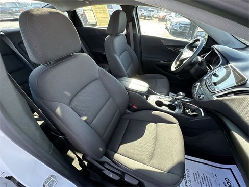 Used 2023 Chevrolet Malibu LT image 25