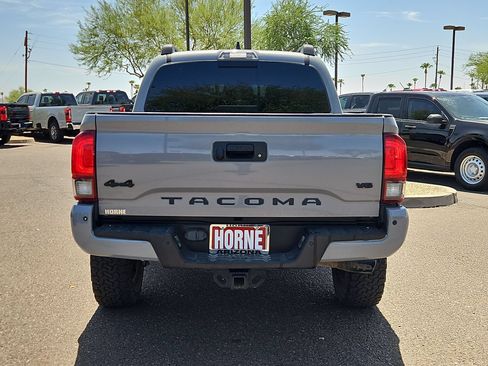 Used 2021 Toyota Tacoma SR5 w/ Trail Edition AWD/4WD image 6