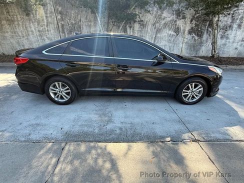 Used 2017 Hyundai Sonata SE image 7