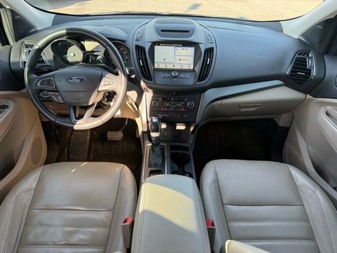 Used 2018 Ford Escape SEL image 17