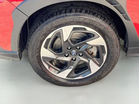 Used 2024 Subaru Crosstrek 2.5i Limited AWD/4WD image 30