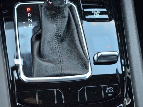 New 2026 Jeep Compass Latitude image 25