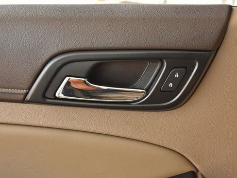 Used 2019 GMC Yukon XL SLT w/ Open Road Package image 14