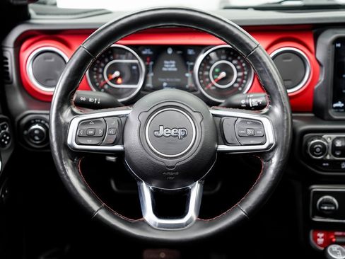 Used 2020 Jeep Gladiator Rubicon image 12