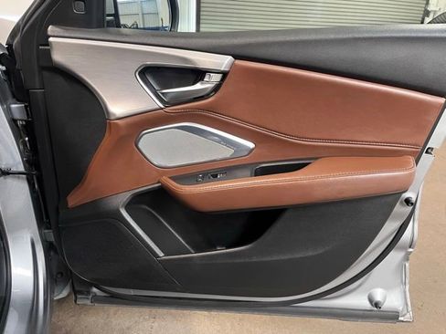 Used 2019 Acura RDX FWD w/ Technology Package image 9