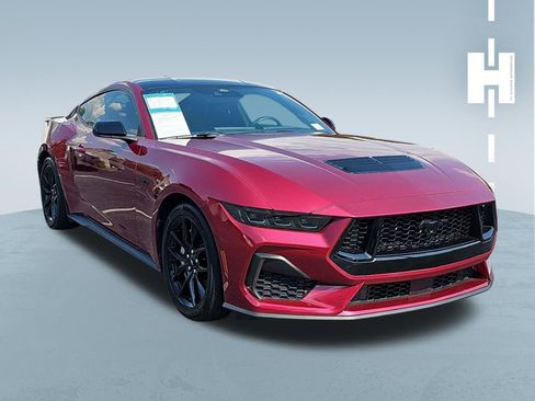 Used 2025 Ford Mustang GT RWD image 1