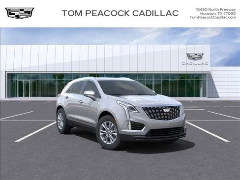 New 2025 Cadillac XT5 Luxury image 1